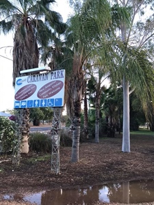 Dirranbandi Retreat & Caravan Park